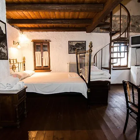 Tithoreans' Traditional Residences Chalet *